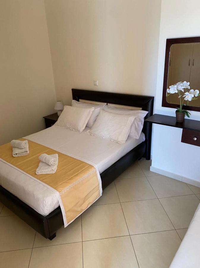 Paradiso Apartments Sarande Exterior photo