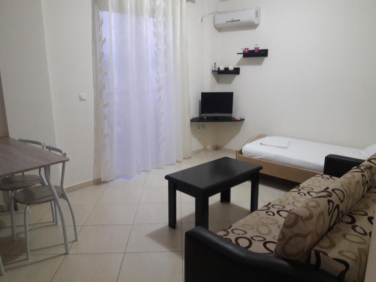 Paradiso Apartments Sarande Exterior photo